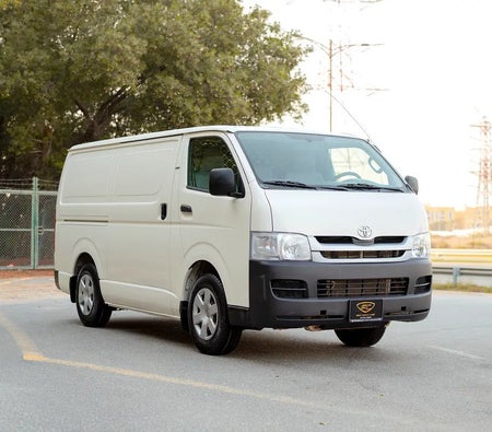 أبيض تويوتا Hiace Standard 2009