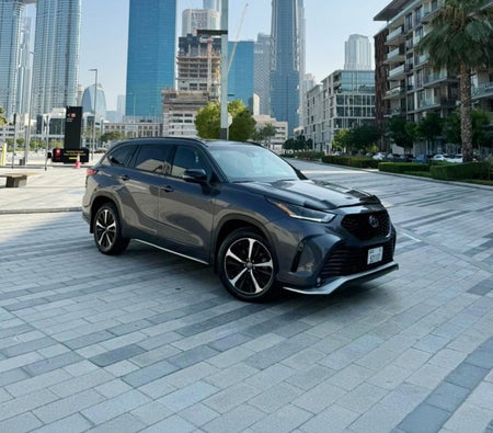 kira Toyota İskoçyalı 2022 içinde Dubai
