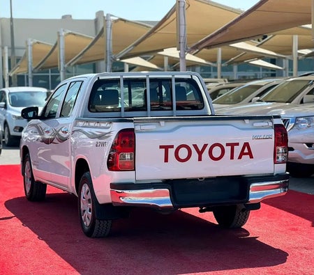 Toyota Hilux SR5 2021, photo 4 of 4
