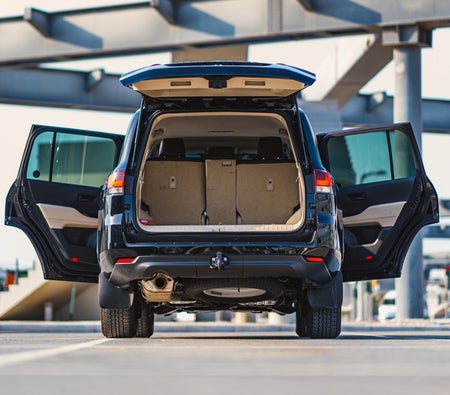 Toyota Land Cruiser GXR V6 2023