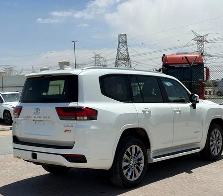 Toyota Land Cruiser GXR 2026, photo 4 of 4