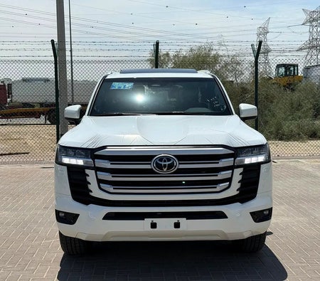 Toyota Land Cruiser GXR 2026, photo 2 of 4