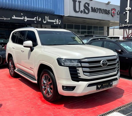 Toyota Land Cruiser GXR 2025, photo 3 of 4