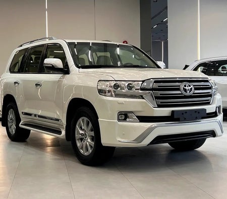 Toyota Land Cruiser GXR 2017, photo 1 of 4