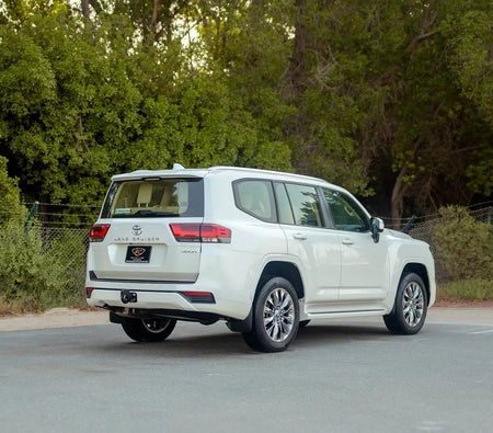 White Toyota Land Cruiser GXR 2025