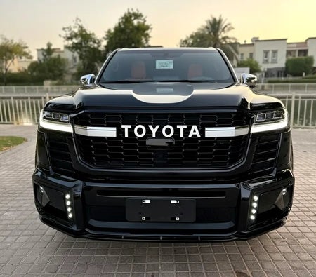 Toyota Land Cruiser 2025, photo 2 of 4