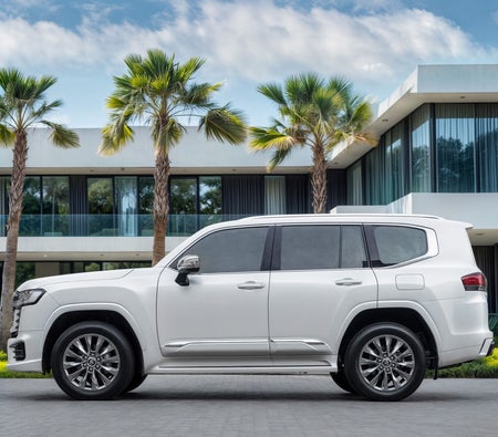 Blanco Toyota Land Cruiser VXR 2025 Blanco Toyota Land Cruiser VXR 2025