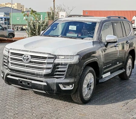 Toyota Land Cruiser VXR 2026, photo 3 of 4