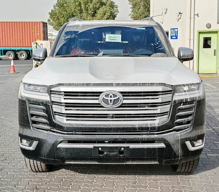 Toyota Land Cruiser VXR 2026, photo 2 of 4