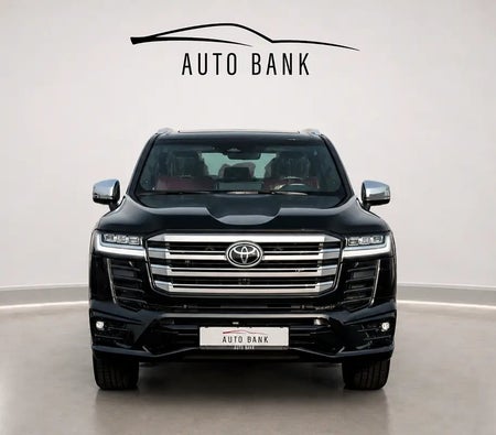 Negro Toyota Land Cruiser VXR 2026 Negro Toyota Land Cruiser VXR 2026