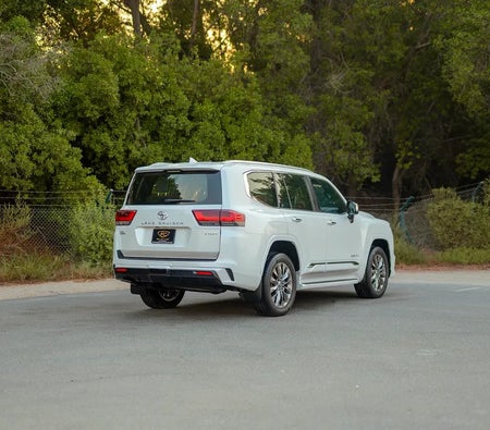 White Toyota Land Cruiser VXR 2024
