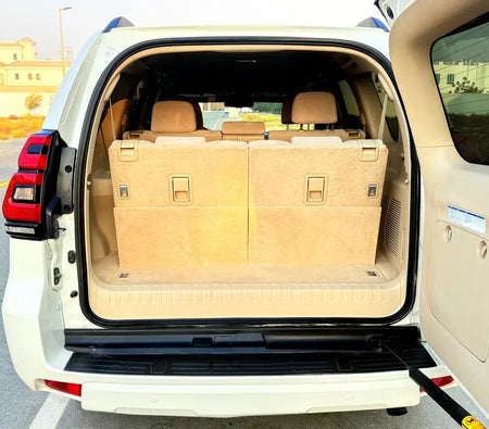 Blanc Toyota Prado EXR 2019