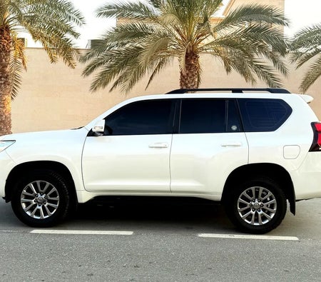 Blanc Toyota Prado EXR 2019