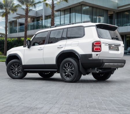 أبيض تويوتا Prado GXL Turbo 2025 أبيض تويوتا Prado GXL Turbo 2025