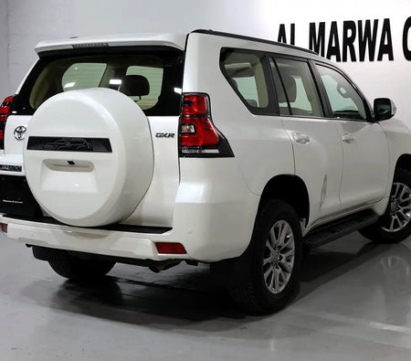 Toyota Prado GXR 2021, photo 3 of 4