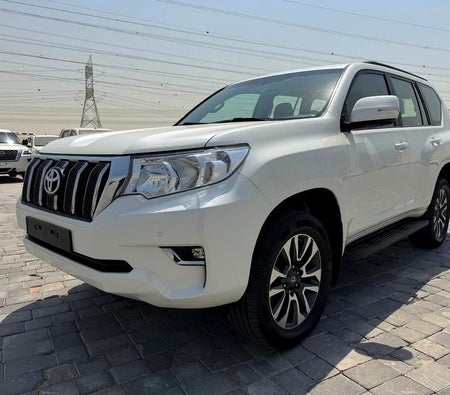 Blanc Toyota Prado GXR 2022 Blanc Toyota Prado GXR 2022