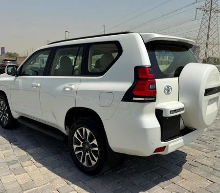 Blanc Toyota Prado GXR 2022