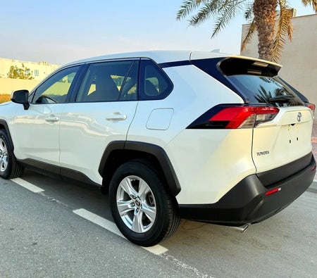 Weiß Toyota RAV4 EXR 2021