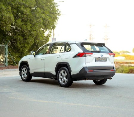 Blanc Toyota RAV4 EXR 2021 Blanc Toyota RAV4 EXR 2021