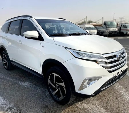 Blanc Toyota Rush EX 2023 Blanc Toyota Rush EX 2023