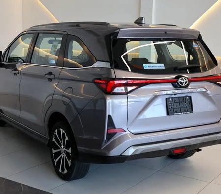 Toyota Veloz GX 2025, photo 3 of 4