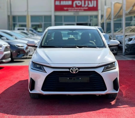Toyota Yaris 2023, photo 2 of 4