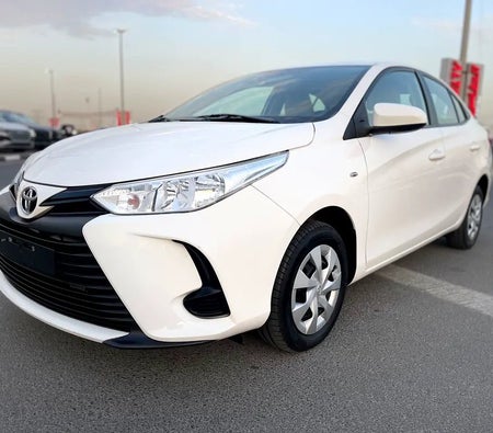 Blanc Toyota Yaris SE 2022 Blanc Toyota Yaris SE 2022