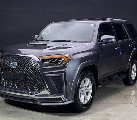Toyota 4Runner SR5 2023, photo 4 of 4