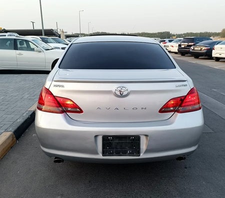 Toyota Avalon Limited 2008, photo 4 of 4