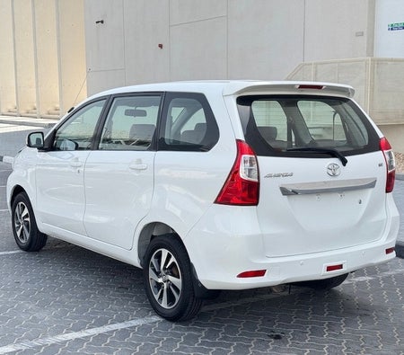 White Toyota Avanza G 2019