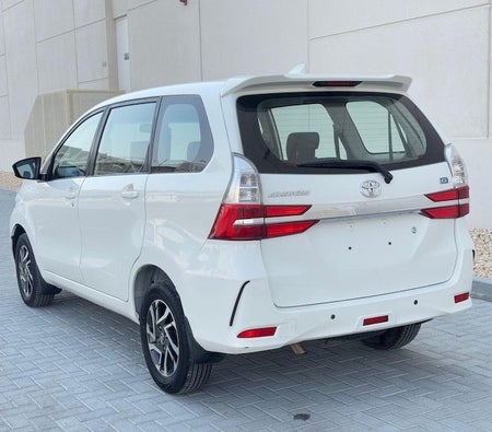 White Toyota Avanza GLS 2020