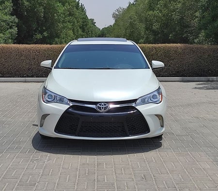 Toyota Camry 2016, photo 2 of 4
