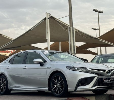 Toyota Camry Sport 2021, photo 3 of 4