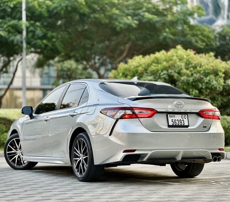 Argent Toyota Camry 2021