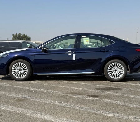 Toyota Camry 2025, photo 3 of 4