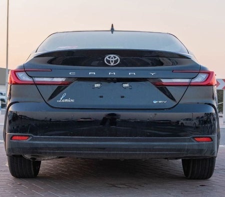 Toyota Camry 2026, photo 3 of 4