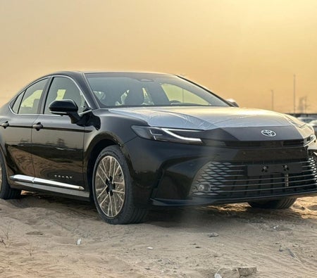 Toyota Camry 2026, photo 3 of 4