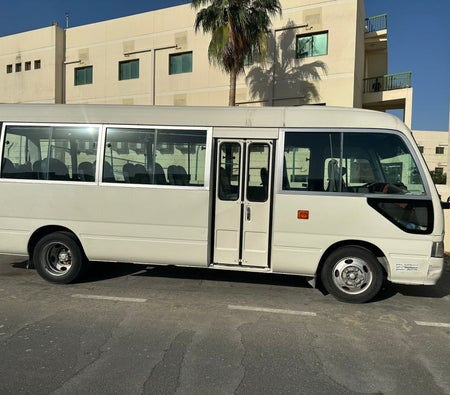 Toyota Coaster 30 Seater Bus 2016, photo 2 of 4