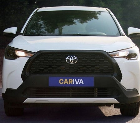 Toyota Corolla Cross 2023, photo 3 of 4