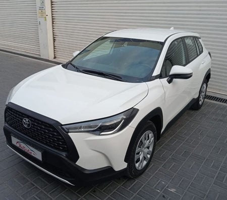 Toyota Corolla Cross 2023, photo 2 of 4