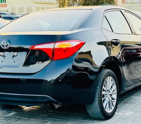 Noir Toyota Corolla SE 2015