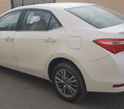 White Toyota Corolla XSE 2016