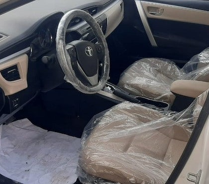 White Toyota Corolla XSE 2016