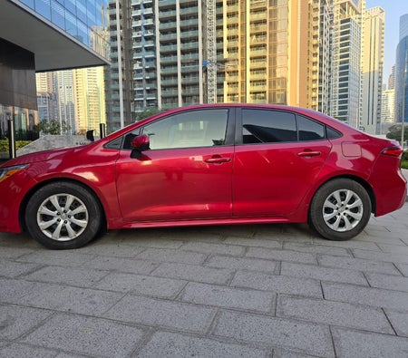 Rot Toyota Corolla CE 2020