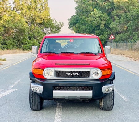 Toyota FJ Cruiser GXR 2015, photo 2 of 4