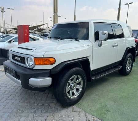 Toyota FJ Cruiser  2022, photo 2 of 4