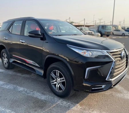 Toyota Fortuner  2020, photo 3 of 4