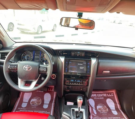 Toyota Fortuner  2020, photo 4 of 4