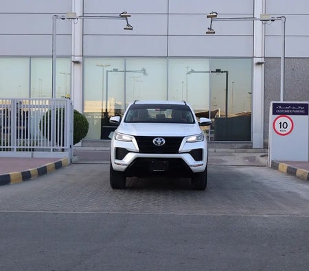 Toyota Fortuner EXR 2023, photo 2 of 4