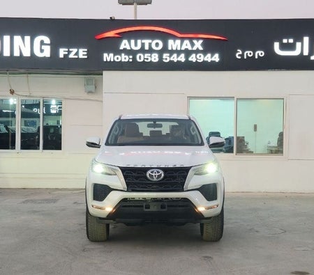 Toyota Fortuner 2025, photo 3 of 4